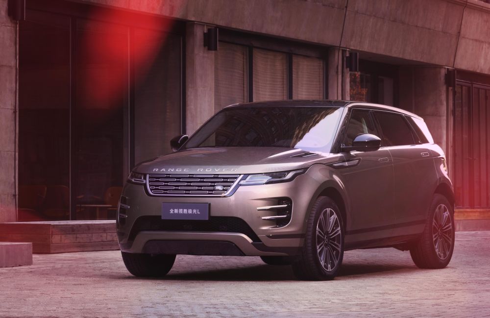 预言用户的豪华想象:全新揽胜极光l的精奢"向往"