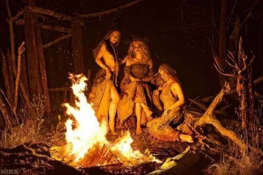 cdpr推出林中姐妹雕像,价格抵30份《巫师3》还是限量版