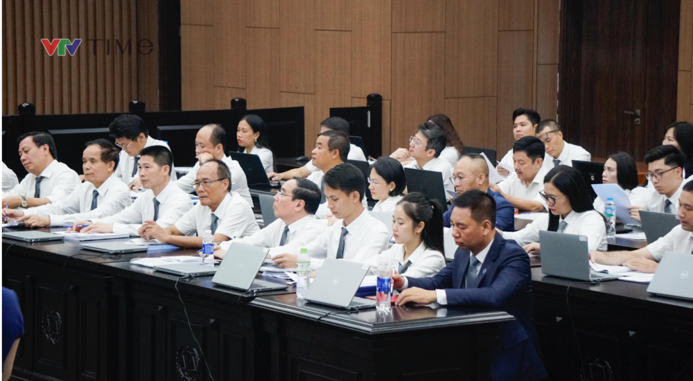 一名劳工500美元？越南前副部长163亿越盾受贿案，审批权为何被标价_腾讯新闻