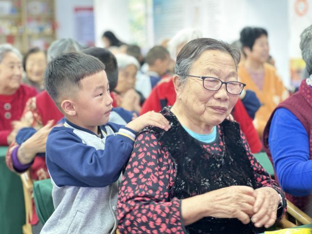 东莱街道开展"我们的节日·重阳"文明实践系列活动_腾讯新闻