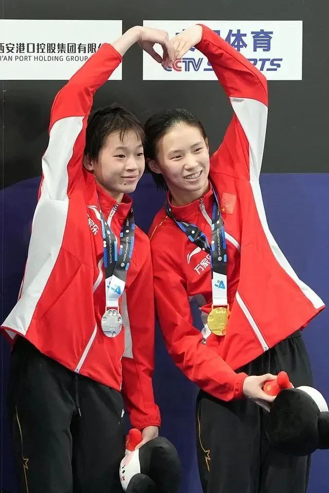 中国女子游泳队名单图片