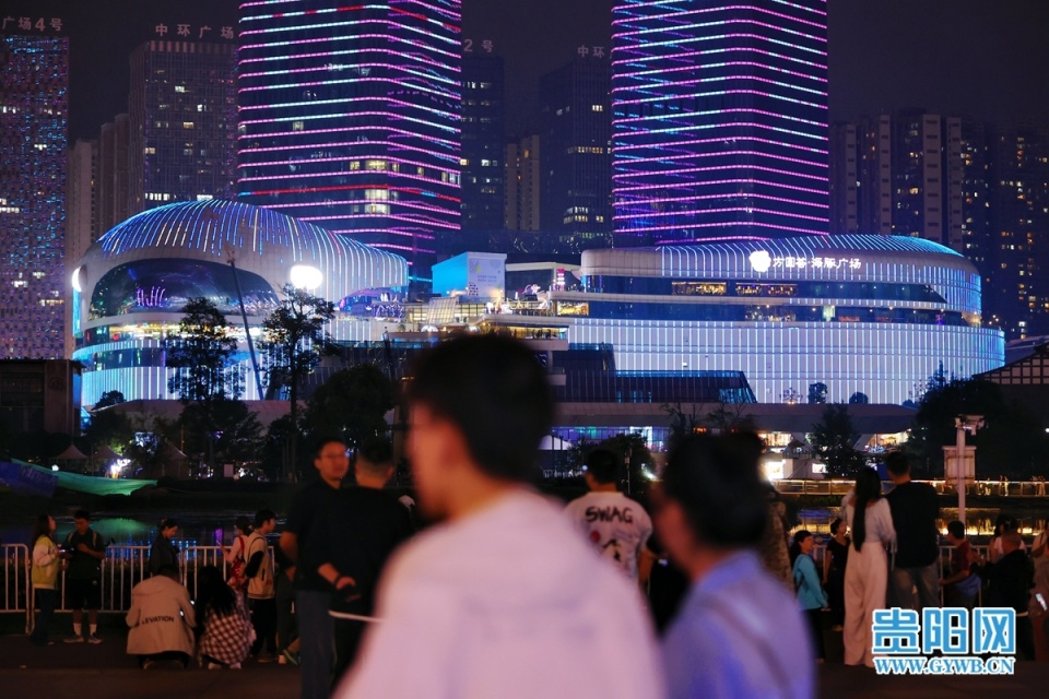 【图集】 贵阳网红打卡点 助推端午小长假旅游热