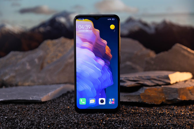 酷派cool 30测评:百元智能机颜值起跑线_腾讯新闻