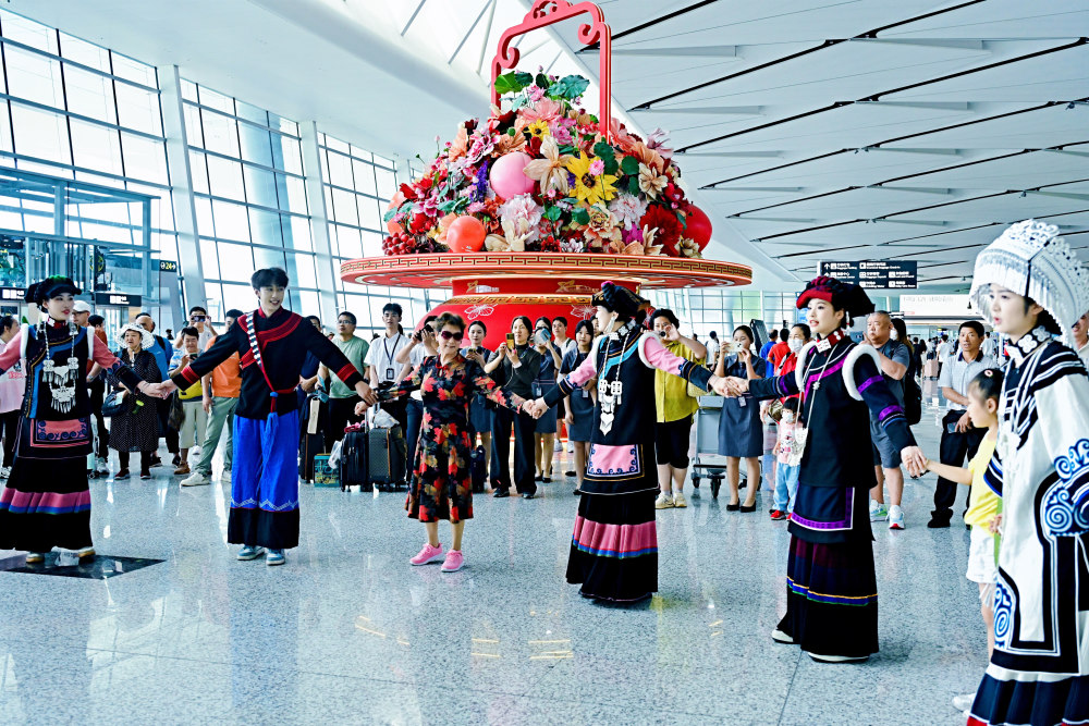 城市快闪首次亮相成都国际航空枢纽