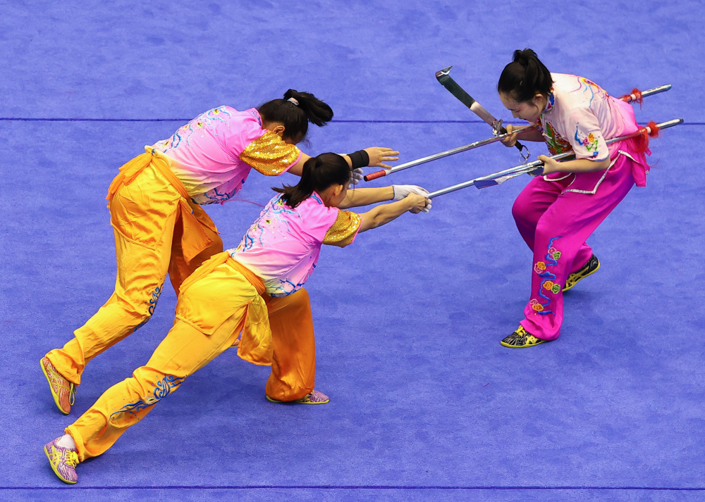 武术套路中学组女子对练赛况