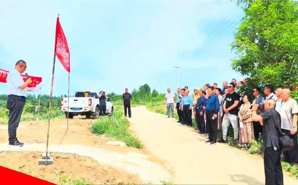 抗日英烈李家钰殉难遗址碑亭落成 川豫两地志愿者齐祭奠_腾讯新闻