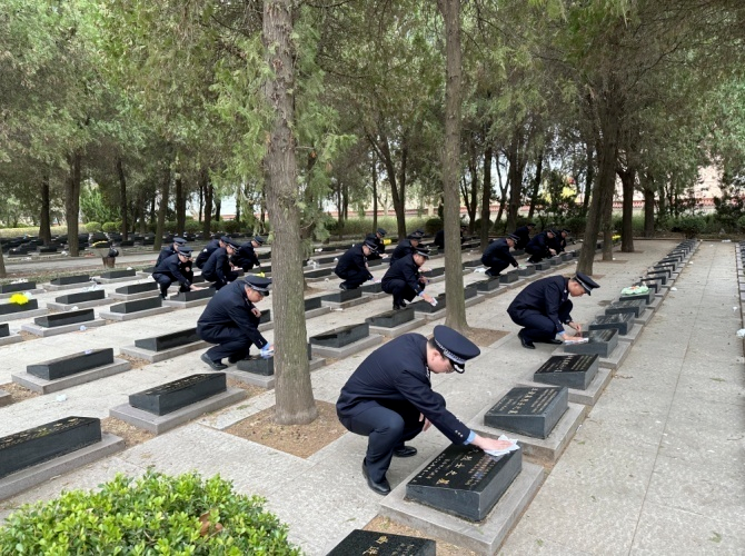 清明时节祭先烈筑牢警魂砺初心北墅监狱组织开展2024年清明节主题教育