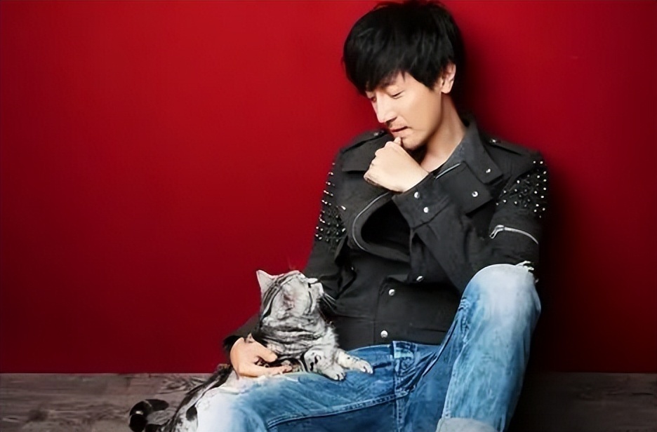 张鲁一被爆失联半个月,真实原因让人啼笑皆非,引发网友点赞_腾讯新闻