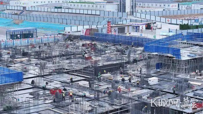 重点工程建设忙！雄安财富大厦项目工人奋战加速
