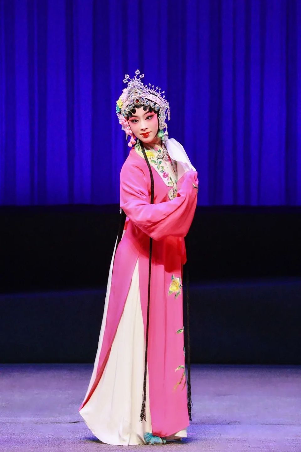 努力终有所获,李玲琳曾荣获第十三届"中国少儿戏曲小梅花荟萃"十佳