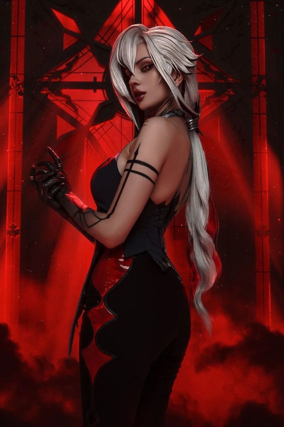 俄罗斯小姐姐cos《塞尔达》公主图 穿短裙秀绝妙身材