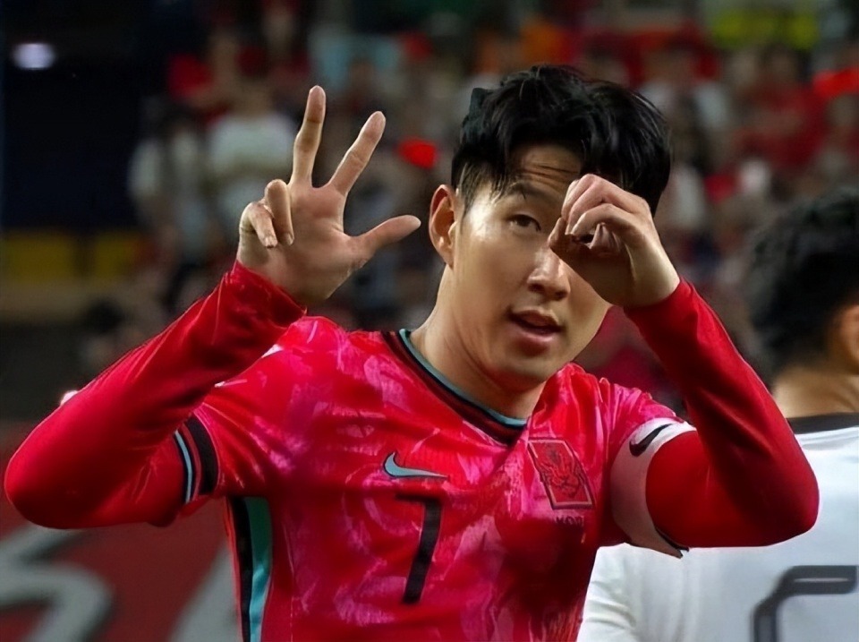 孙兴慜回应3-0手势:无法接受主场被嘘 这是对韩国球迷的无礼行为
