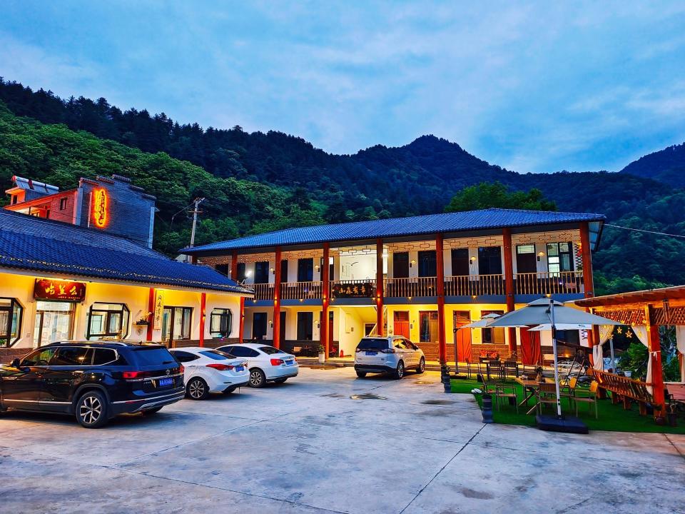 太白县黄柏塬镇黄柏塬村四美与共织就幸福乡村梦