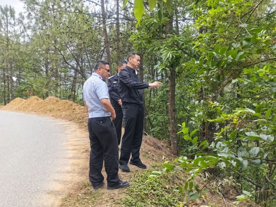 大理州公安局督导帮扶组深入云龙县督导检查近期重点工作