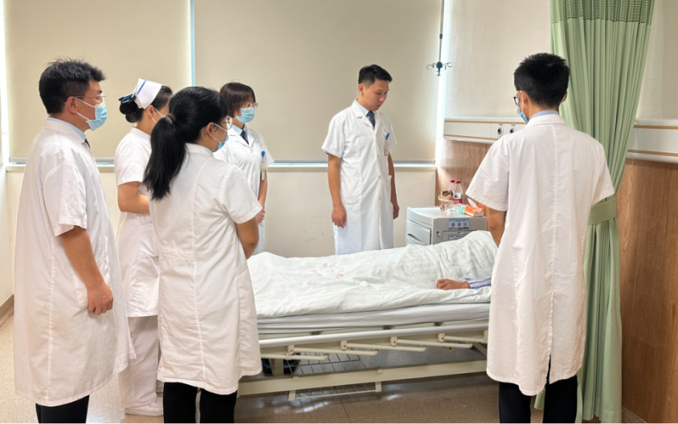 厦门市第五医院肛肠外科首创"周末日间无痛病房",解决患者后"股"之忧!