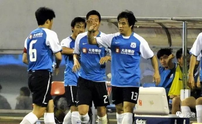 大连足球史上今天:2012年中超实德2-2山东鲁能,权磊 朴东赫建功(5月19