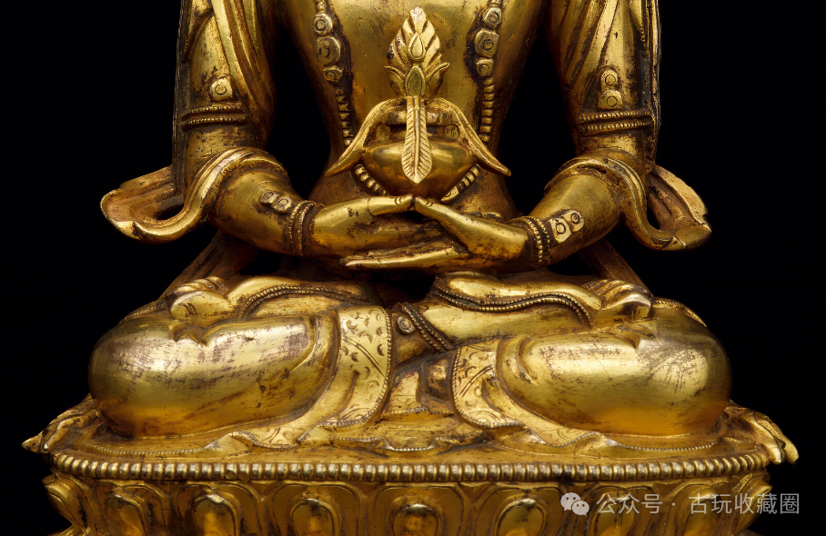 清乾隆 铜鎏金无量寿佛