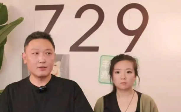 钟薛高直播"卖红薯",黄太吉直播卖"毛选":当ceo们开始直播还债