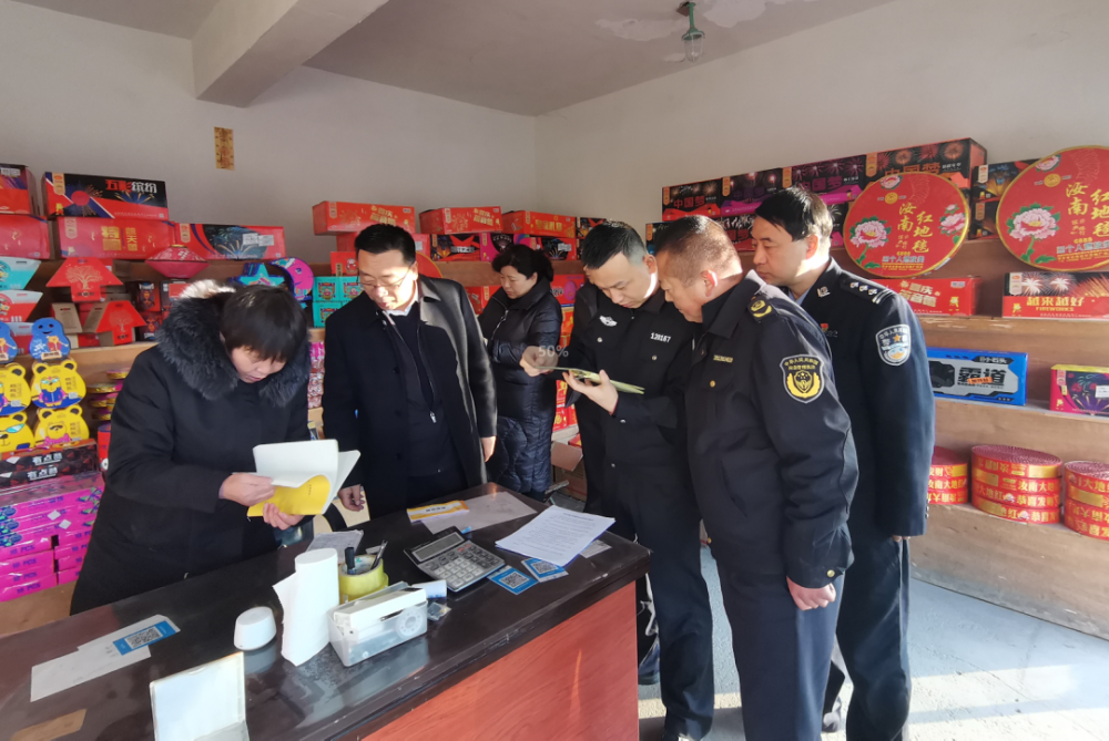【寻找陇警工匠】杨龙:砥砺深耕的"平安先锋"_腾讯新闻