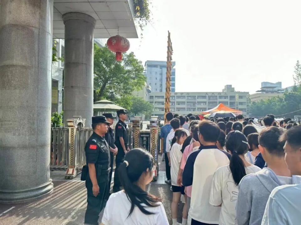 阆中中学七一校区考点南充五中青龙山校区考点南充高中嘉陵校区考点