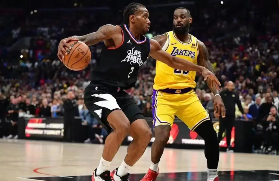 nba联盟现在好像还没有找到詹杜库的接班人,联盟很想要捧红几位年轻