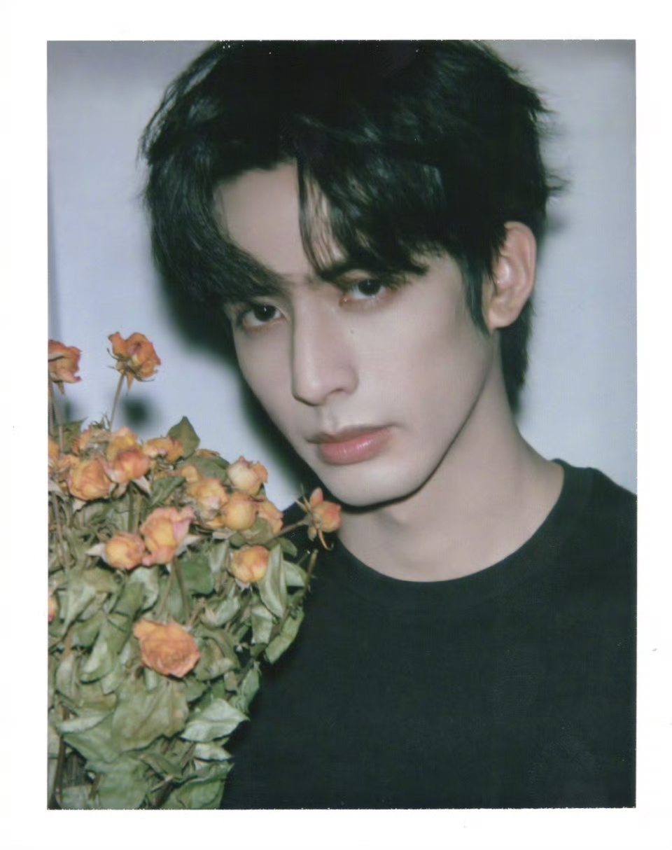 宋威龙《韶华若锦》温润如玉,简直帅呆了