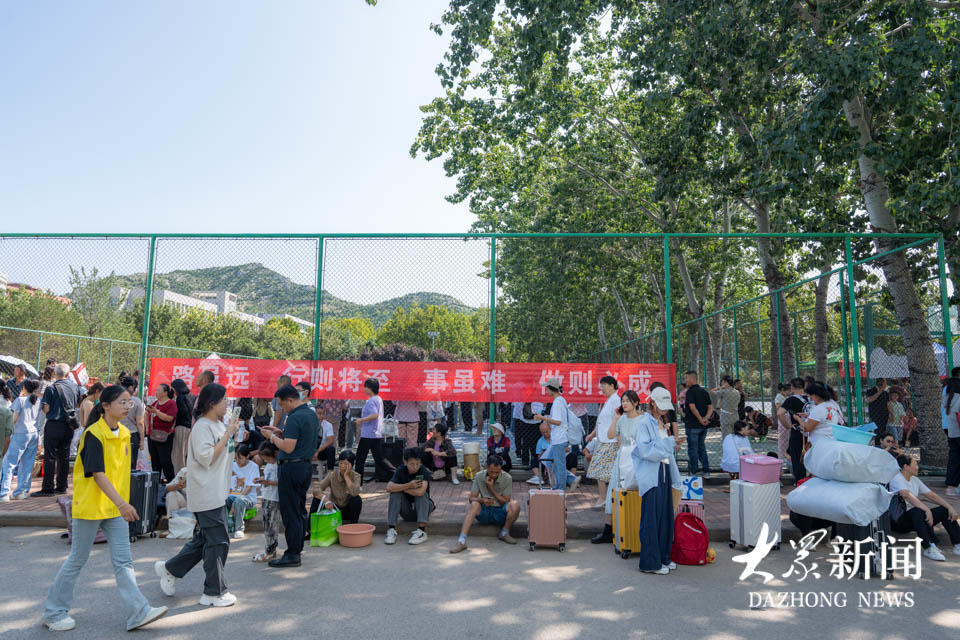 山东女子学院学生图片