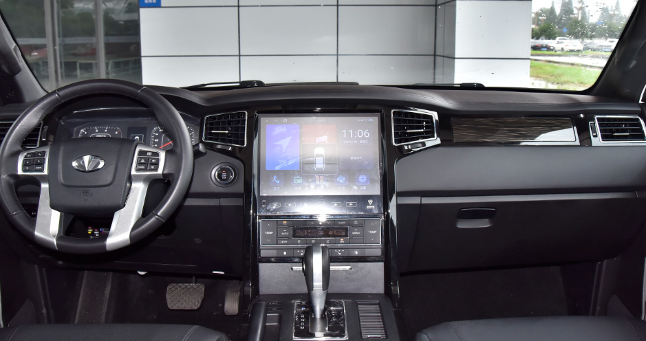 258万买国产陆巡恒天l4600做到了配46lv8引擎