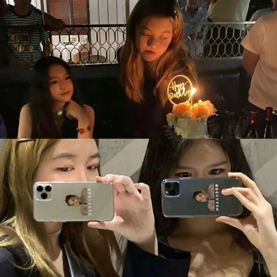 李嫣与闺蜜周巴黎有好多同款照片拿李嫣和小苹果来说,如果没有从小就