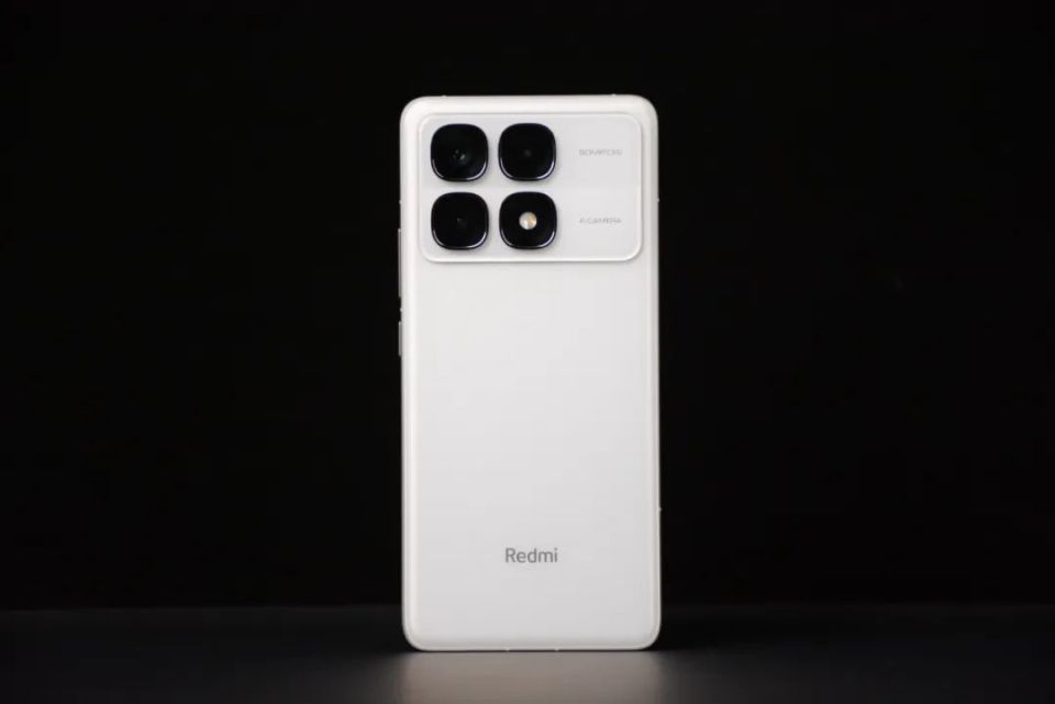Redmi K70至尊版卖得越多亏得越多，为什么还要良心定价？-腾讯新闻