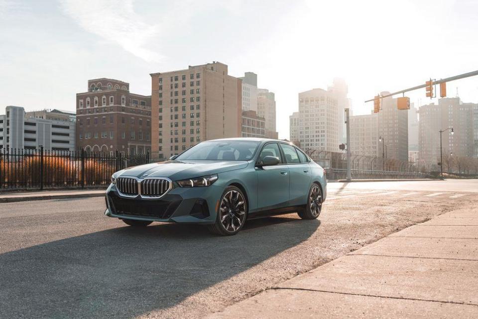 进一步丰富产品阵容,进口宝马5系530i标准轴距版有望于7月上市