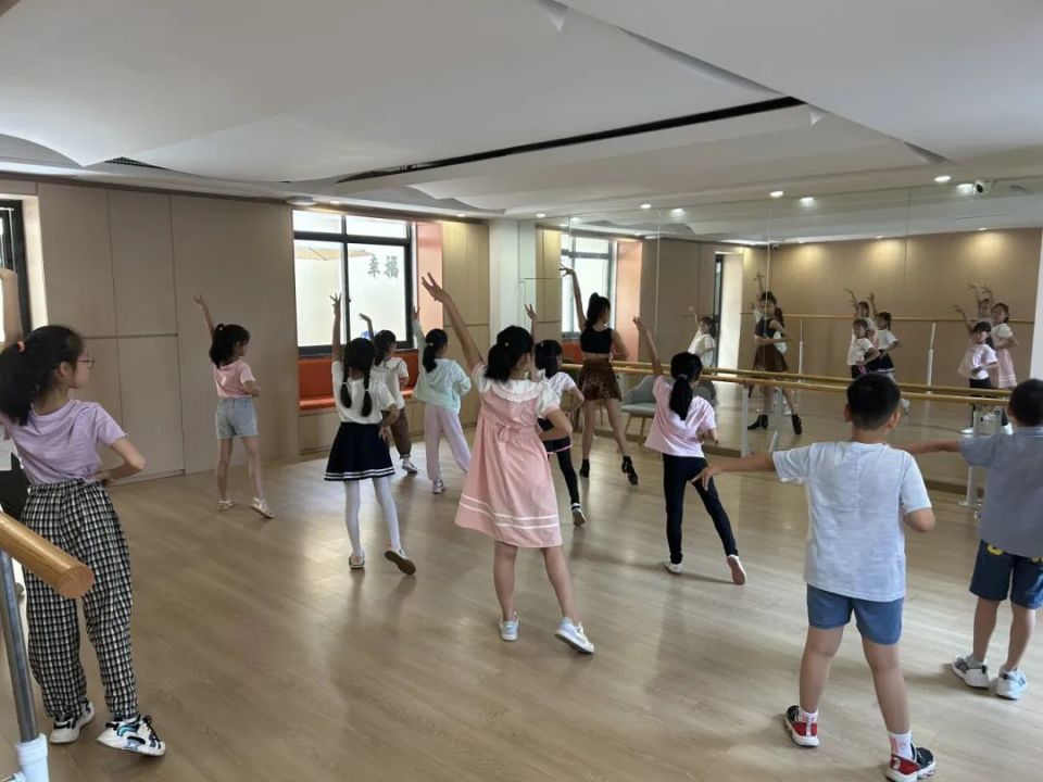 "官方带娃"模式开启!