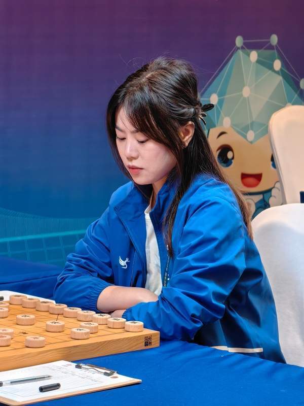 梁妍婷夺得智运会象棋女子个人赛银牌_腾讯新闻