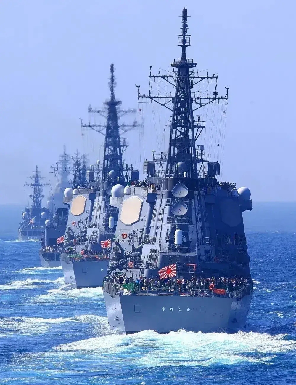 从八八舰队到十十舰队,在中国海军面前越来越弱的日本海上自卫队