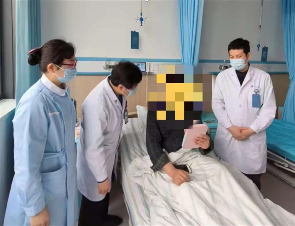 不再一刀切微创手术照亮喉癌患者新声之路