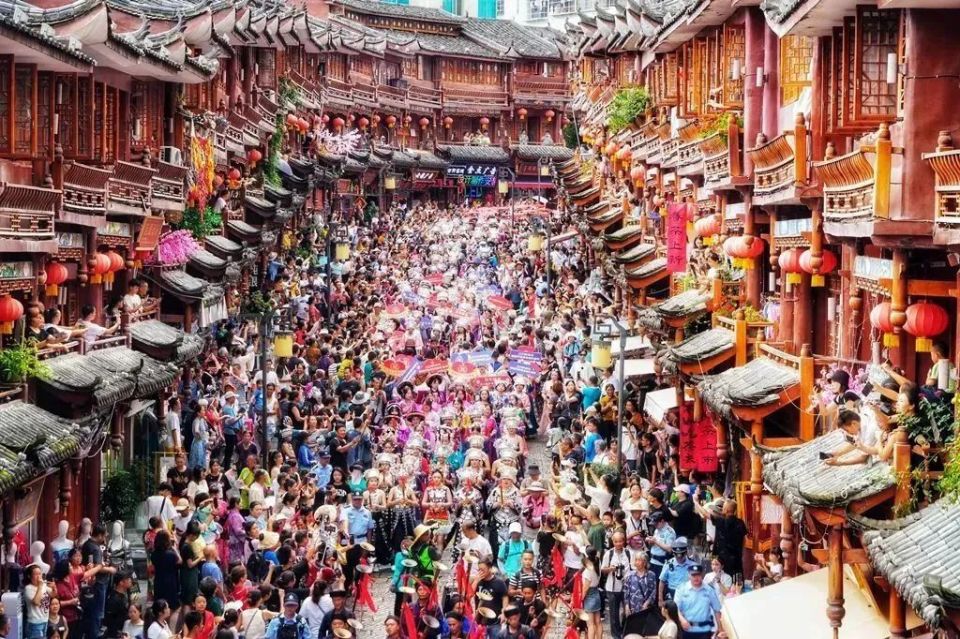 活动|"四月八",石板街婚礼等你来