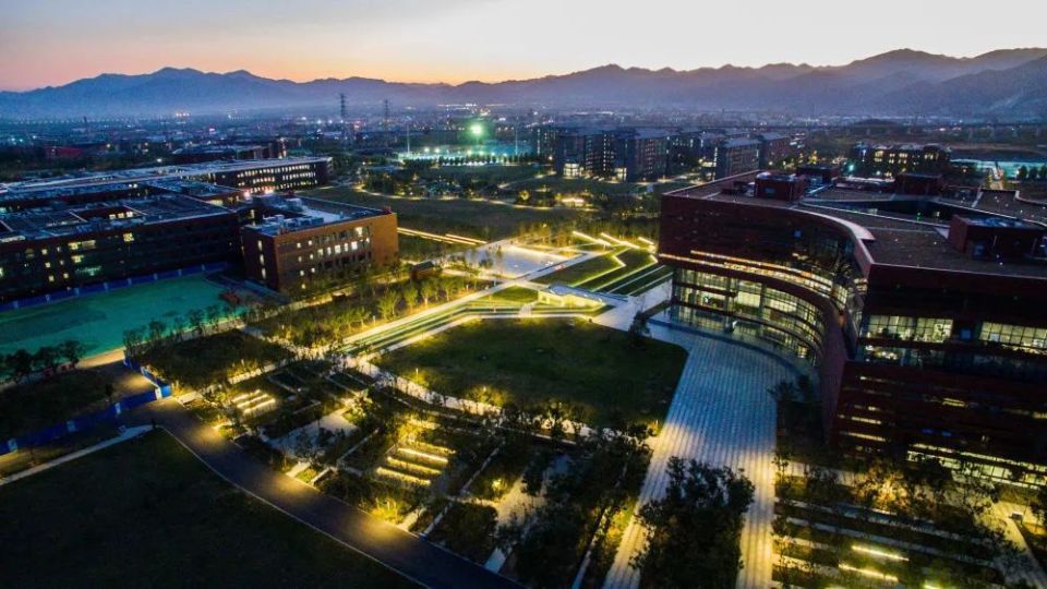 四季轮转,北化校园美得太像画!