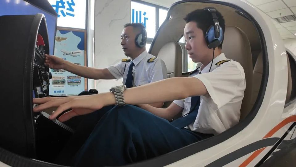 想开"飞机"吗?来闵行吧!