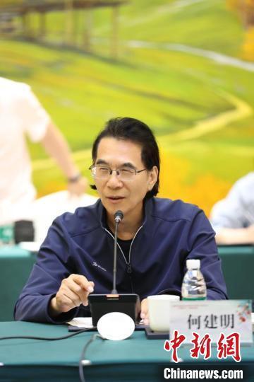 何建明:如何讲好"石榴花开"的故事?