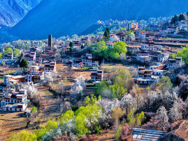 丹巴:以全域全季旅游营销打造县域文旅融合新样板_腾讯新闻