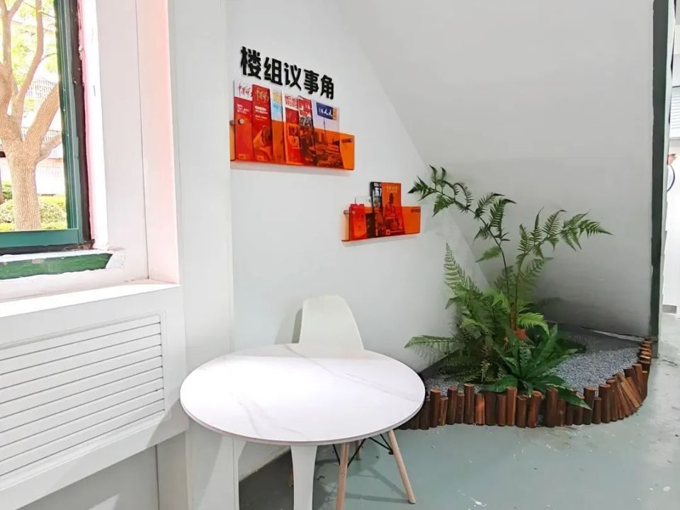 按下楼道"美颜键"!桃浦"加梯楼"居民幸福感叠加