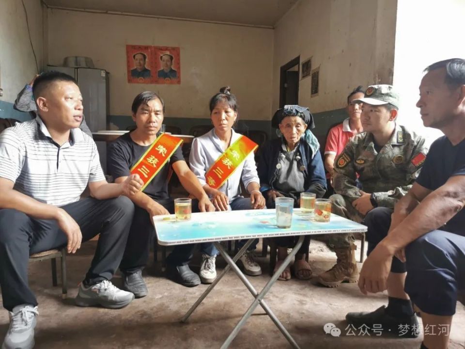 红河县1名"兵哥哥"荣立三等功