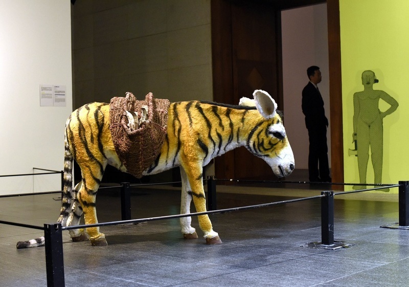 画面高糊惨白的《运河魅影》入围摄影展引网友模仿同行退奖，竟有人称赞？_腾讯新闻