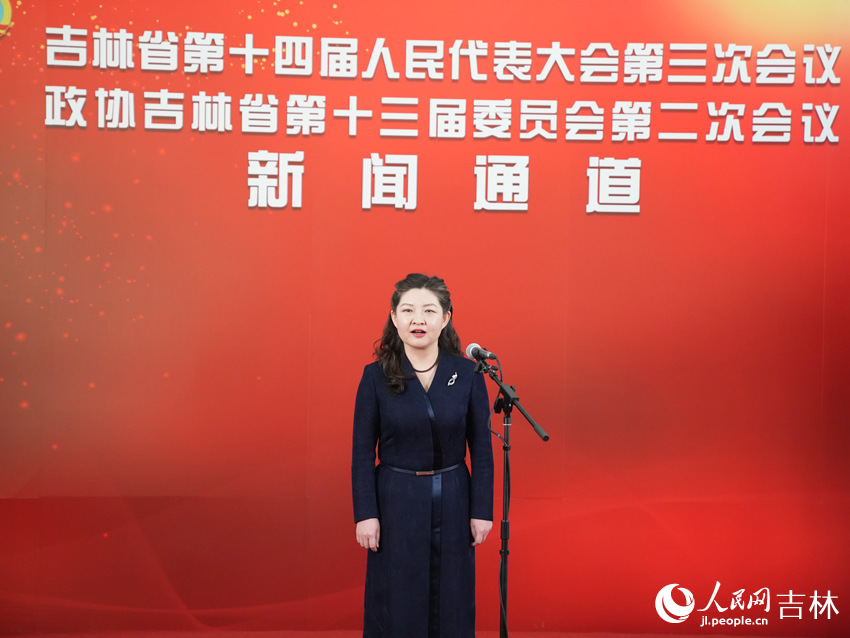 人民网记者 李洋摄崔萍说,近年来,吉林省委,省政府超前谋划,高位统筹