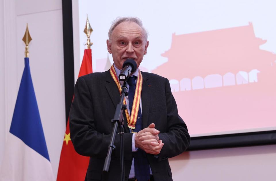 专访法国法中友好协会联合会主席Alain Labat：中国人对圆明园流失文物的强烈情感，是完全正当的_腾讯新闻
