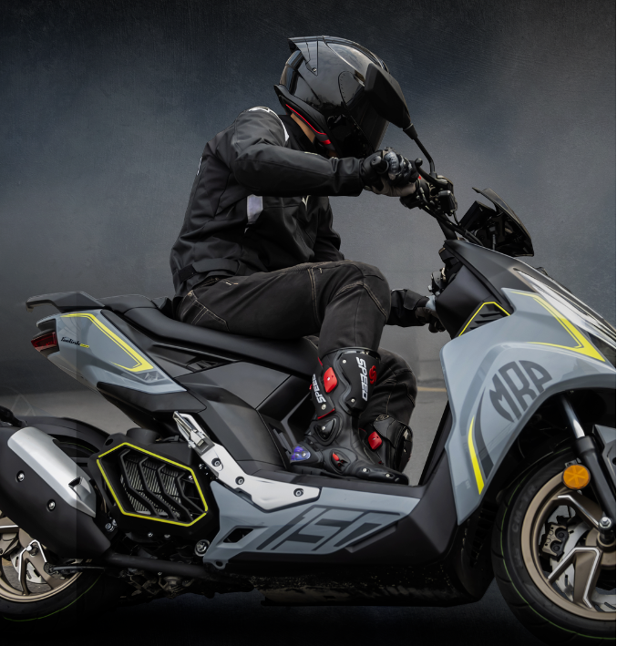 豪爵或者光阳三阳就不谈了,二三线的品牌还敢买个一万三四,一万四五的