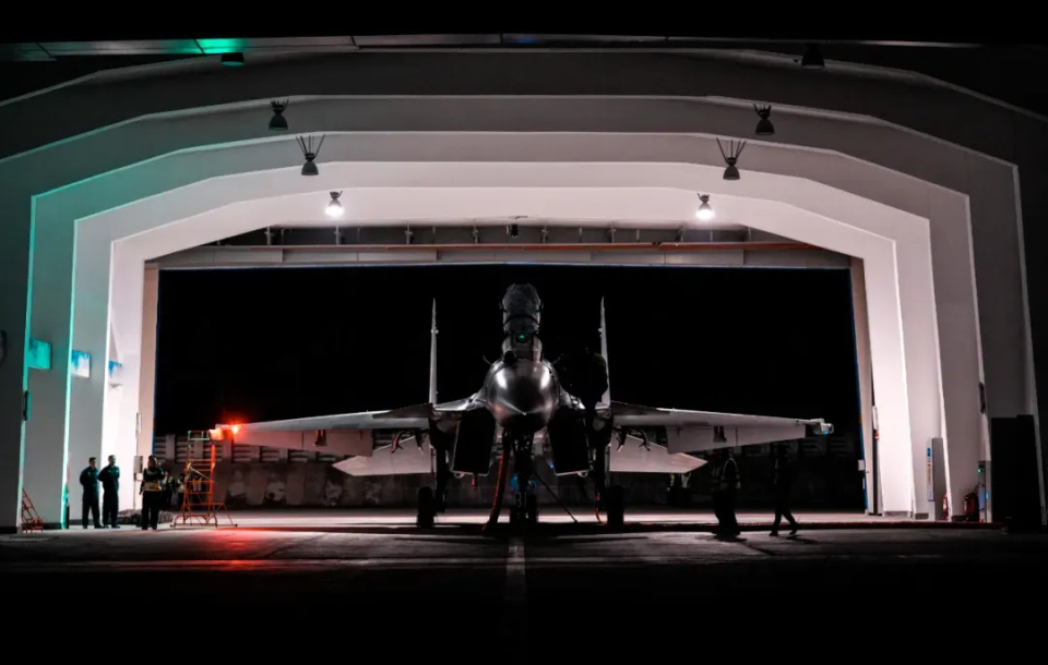 壁纸来袭欢迎大家收藏转发(文末领取4k超高清原图)↓↓↓旋转手机转发