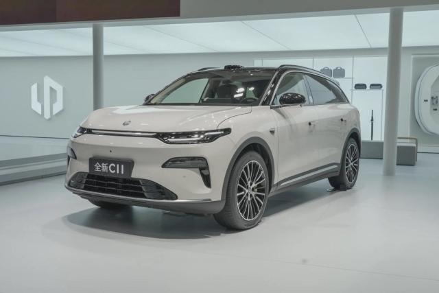 全新深蓝S07、海狮06DM、零跑C11，15万级SUV谁是你的菜？
