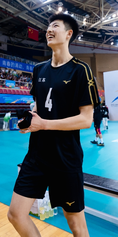 排球小将吴昊泽:球不落地,永不言弃!