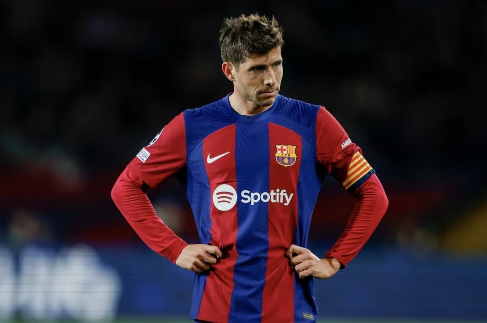 阿斯:罗贝托没被征召参加巴萨季前训练,他还在等续约报价